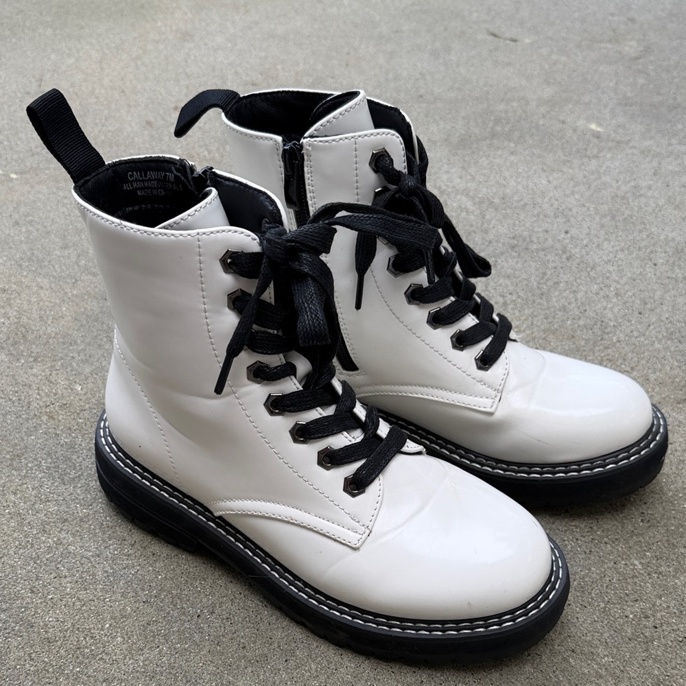 Cushionaire white combat boots